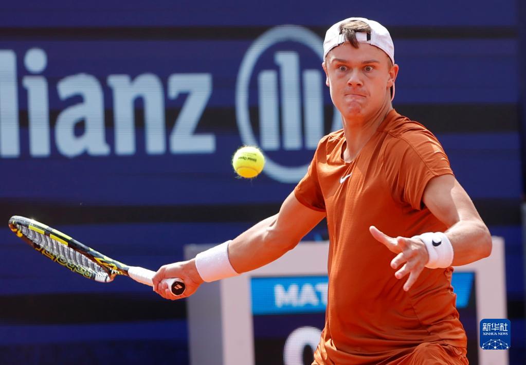 他完全具备 他完全具备