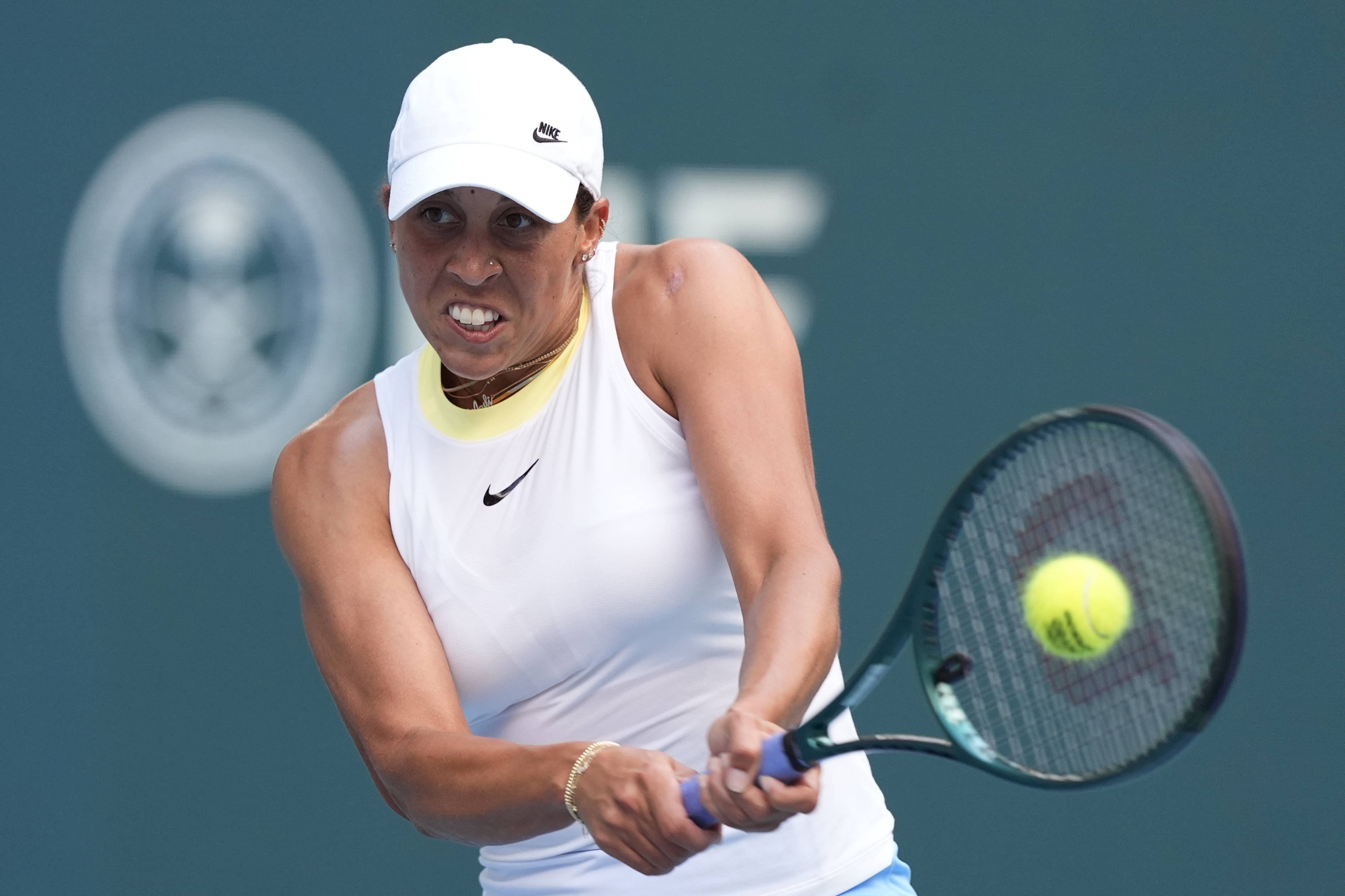 也让他逐步 也让他逐步